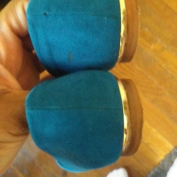 Coach Tote & Aldo Shoes - Picture 5 of 7